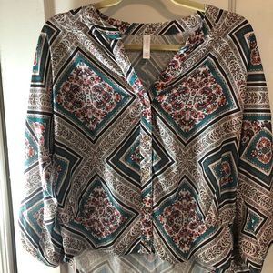 NWOT multi colored pattered top